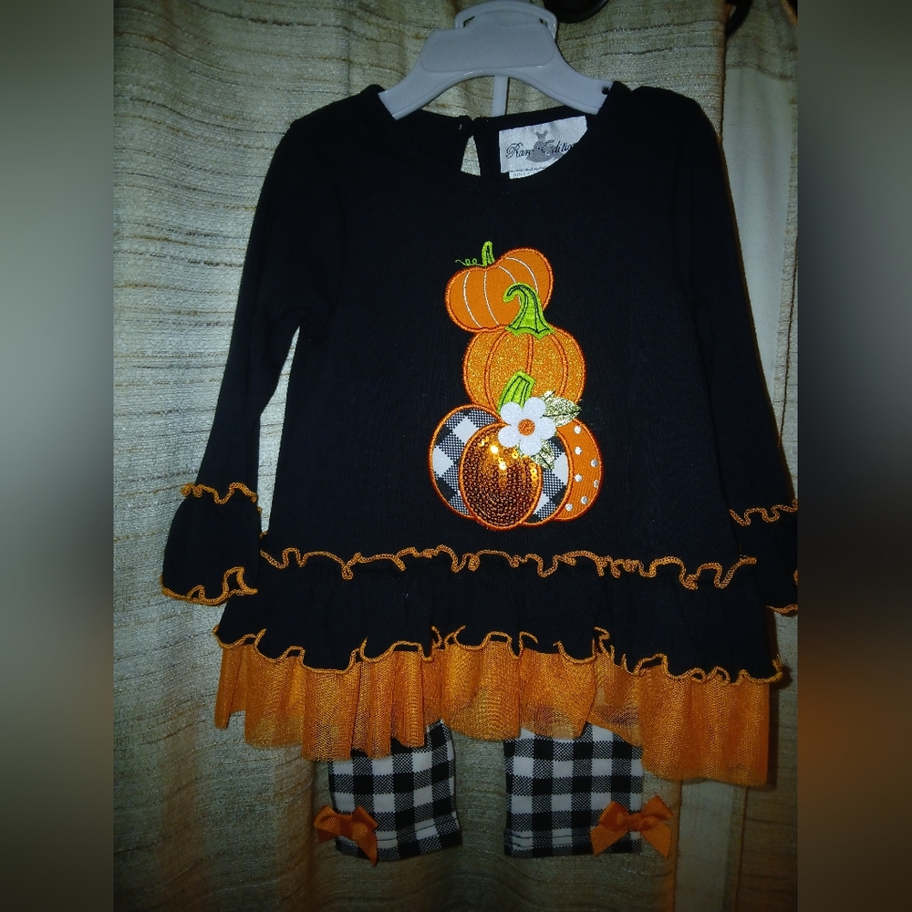 New Rare Editions Pumpkin 2pc Outfit Black and Orange